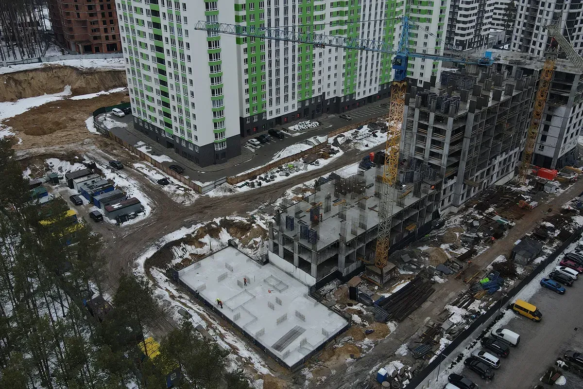 Вітаємо інвесторів 4-го будинку ЖК City Park II черга! Завершено роботи над монолітною плитою під будинок - 1